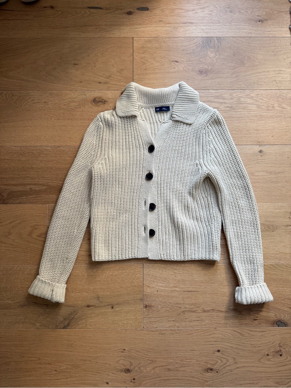 Gap Cream Button-Front Ribbed Knit Sweater - Picture 2 of 4